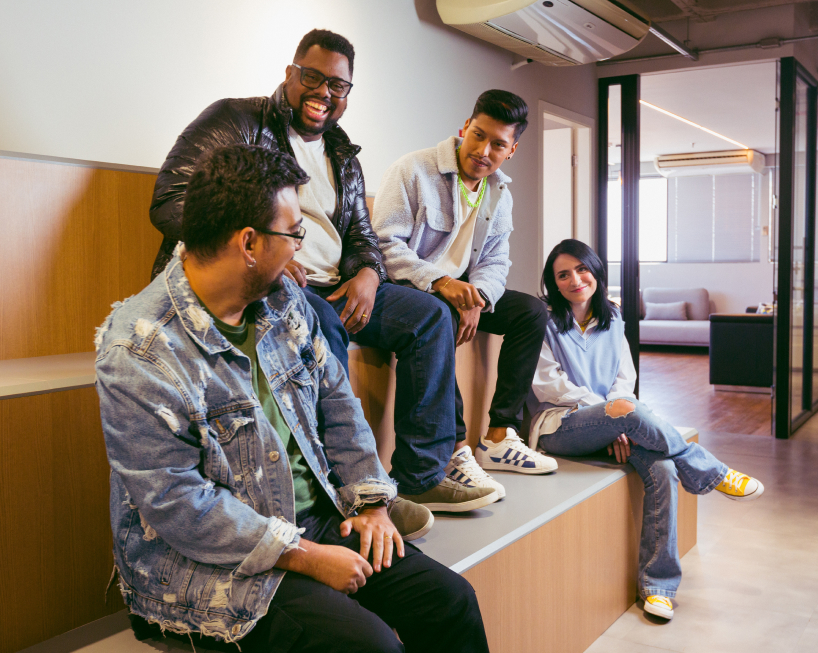 We support a lifestyle that embraces innovation, creativity, diversity and meaningful connections.